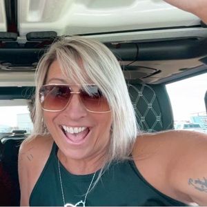 Meet your Posher, Kryssie